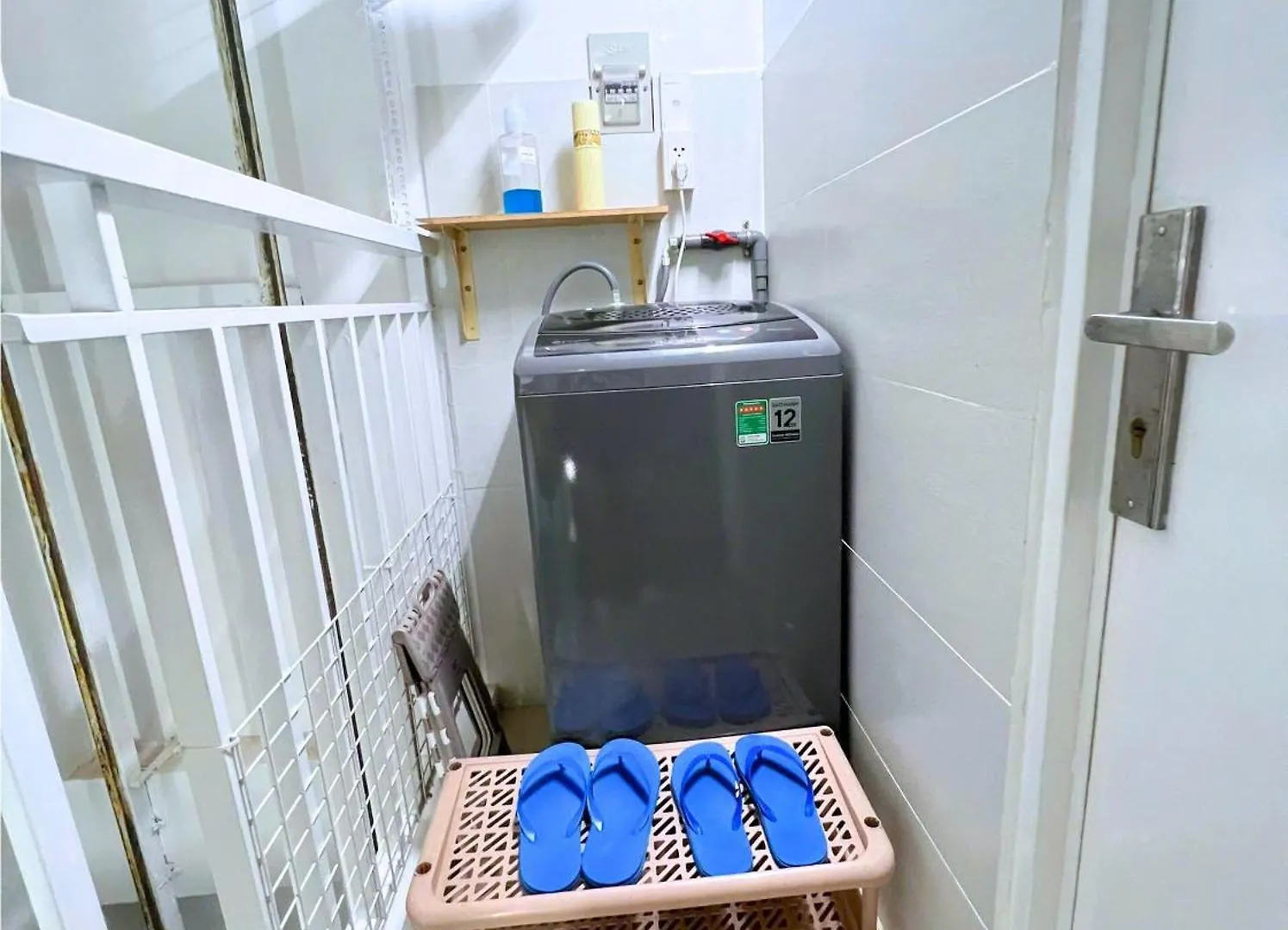 Min House F2 - Phong Day Du Tien Nghi - Gan Tttm Aeon Tan Phu Apartment Ho Chi Minh City Vietnam