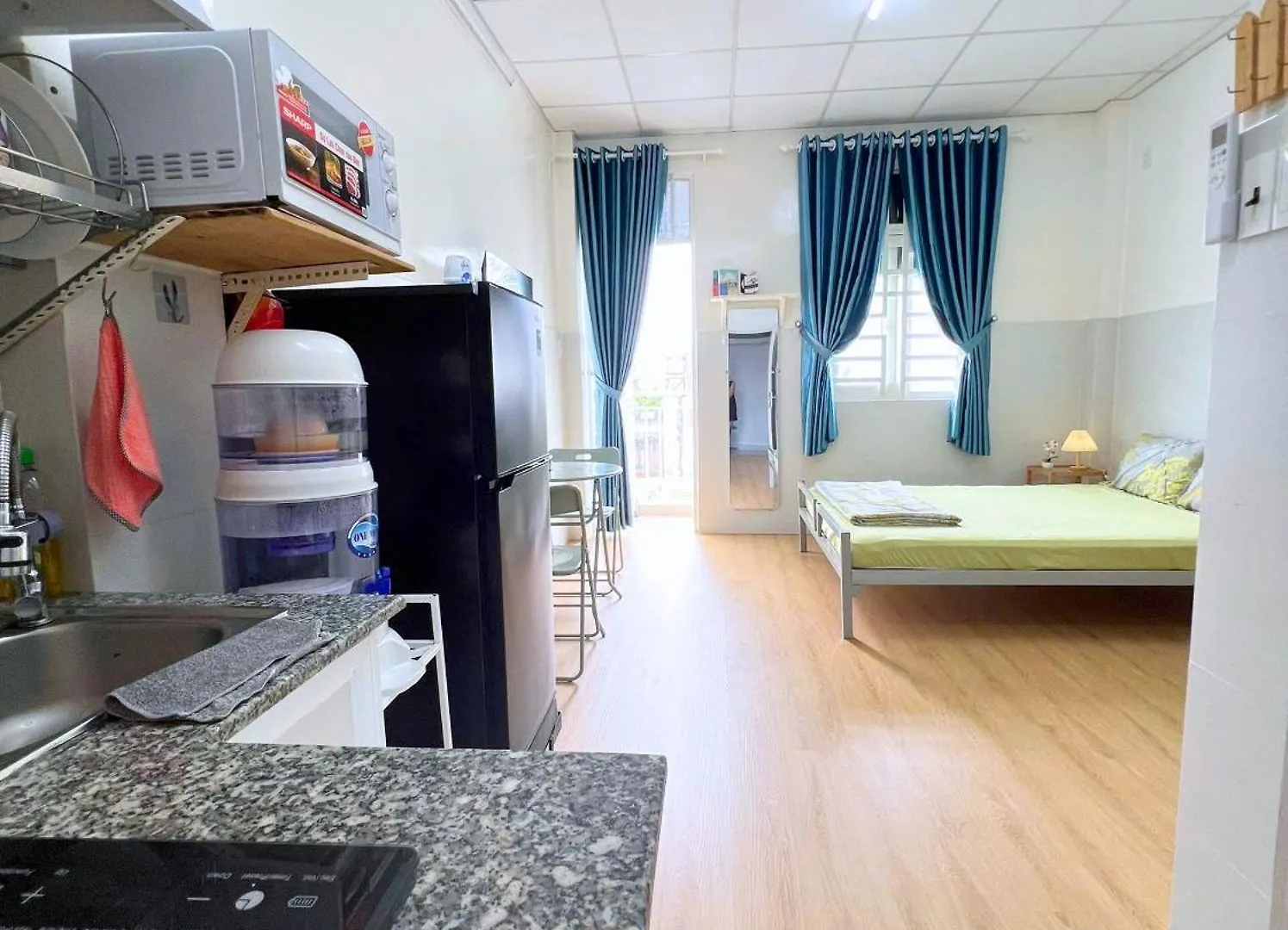 Min House F2 - Phong Day Du Tien Nghi - Gan Tttm Aeon Tan Phu Apartment Ho Chi Minh City 0*,  Vietnam